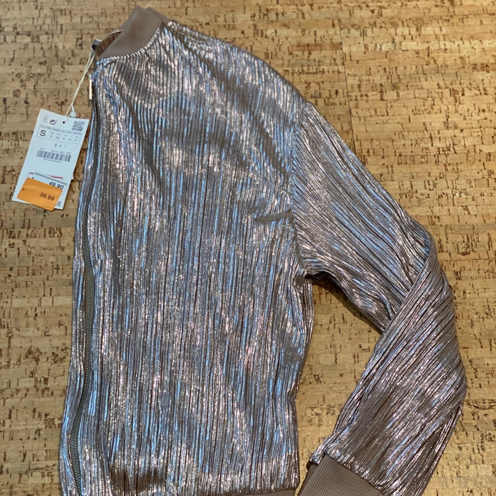 Zara Gold Shimmer Lightweight Zipper Jacket